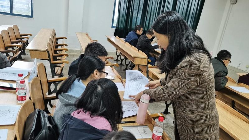 教师证面试，如何选择优质培训品牌？**
