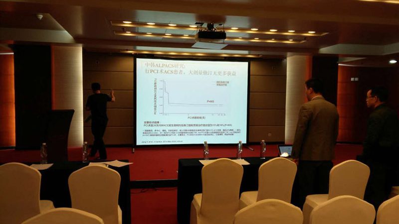 小标题：退费政策的重要性