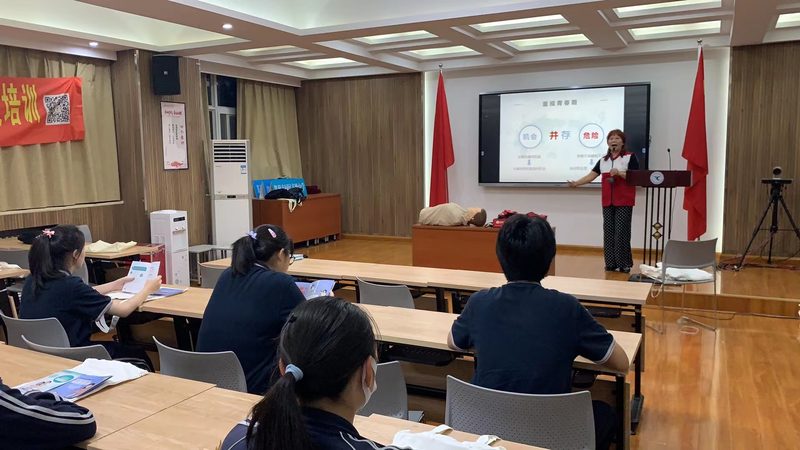 管理培训教材分类与选用的关键要点**